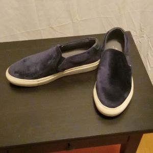 Skechers slip-on sneakers. Size 7